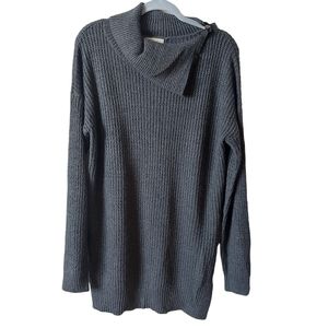 *Cozy Casual Cowl Gray Neck Zipper Detail Neck Side Hem Tunic Length Size M/L